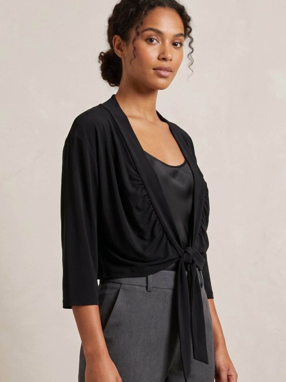 Women’s Black Cropped Tie-Up Cardigan – 2XL